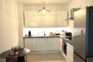 AM VOLKSPARK MARIENDORF: Baujahr 2016 FUßBODENHEIZUNG BALKON SCHÖNER HOFBEREICH – Eisenacher Str. 13, 12109 Mariendorf, Berlin – Vorschaubild 3