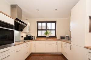 Haus im Haus - Exklusive 175 m² Maisonette-Eigentumswohnung in schönem Zweifamilienhaus mit Garten! – Die vollständige Adresse der Immobilie erhältst du vom Anbieter., 47228 Bergheim, Duisburg – Vorschaubild 15