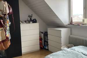 Gemütliche 2Zi-DG-Wohnung – Die vollständige Adresse der Immobilie erhältst du vom Anbieter., 76131 Innenstadt-Ost, Karlsruhe – Vorschaubild 3