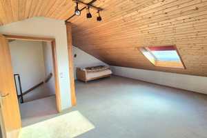 Schönes Reiheneckhaus in gefragter Wohnlage mit Garten, Balkon, Terrasse, Garage u. Stellplatz – Ostalbkreis – Vorschaubild 18