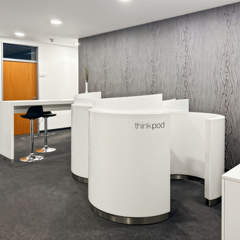 Mitgliedschaften für flexible Arbeitsplätze in Regus Neuer Zollhof