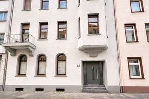 3-Zimmer-Wohnung in Saarbrücken-St. Johann mit Whirlpoolbad nahe Bahnhof & Cityzentrum – Die vollständige Adresse der Immobilie erhältst du vom Anbieter., 66111 St. Johann, Saarbrücken – Vorschaubild 2