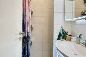 Property thumbnail 12