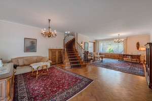 Stilvolle Villa mit großzügigem Grundstück in direkter Rheinnähe – Die vollständige Adresse der Immobilie erhältst du vom Anbieter., 40593 Urdenbach, Düsseldorf – Vorschaubild 7