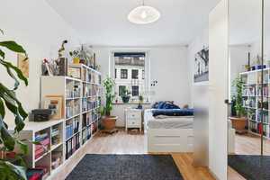 Property thumbnail 1