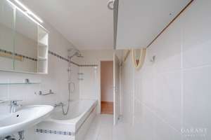 Attraktive 3 Zimmer-Wohnung mit Loggia, Aufzug & Stellplatz im Münchner Norden – Die vollständige Adresse der Immobilie erhältst du vom Anbieter., 80935 Lerchenau-Ost, München – Vorschaubild 7