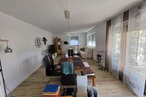 4-Zimmer Wohung inkl. Terrasse und Garten + 2 Stellplätze (1 Stellplatz im Carport) – Die vollständige Adresse der Immobilie erhältst du vom Anbieter., 82398 Polling – Vorschaubild 1