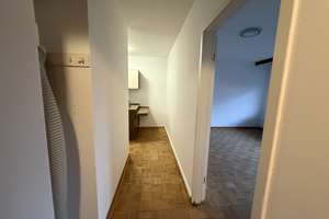 3-4 Familienhaus - 7,7%Rendite - Vermietet- 295qm,Garage,Balkon - Offenbach am Main - – 63073 Bieber, Offenbach am Main – Vorschaubild 17