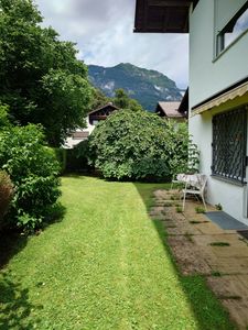 PROVISIONSFREI: Gepflegte 4-Zimmer Privatgartenwohnung mit zwei TG-Stellplätzen
