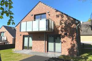Modernes 1 - 2 Fam.-Haus in zentraler Lage von Burglesum! – Die vollständige Adresse der Immobilie erhältst du vom Anbieter., 28719 Burgdamm, Bremen – Vorschaubild 3