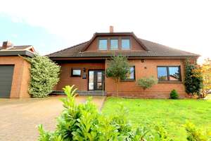 Großer Bungalow * Ihrhove-Zentrum * 6 ZKB * 5 Schlafzimmer * 3 Abstellräume * Keller * renoviert * – Die vollständige Adresse der Immobilie erhältst du vom Anbieter., 26810 Westoverledingen – Vorschaubild 2