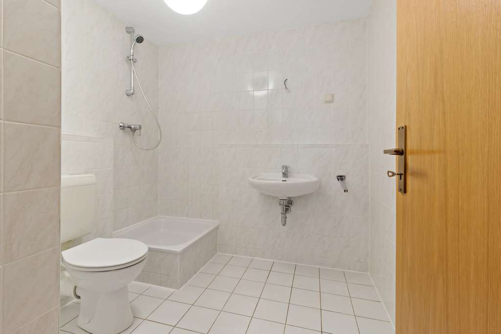 Immobilie in Teutschenthal - Ruhe genießen – Eigentum sichern: Gemütliche 1-Raum-Wohnung zu verkaufen - Bild 4