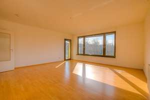 Exklusive Wohnung in der Carlstadt mit 4 Zimmern und Blick auf den Schwanenspiegel