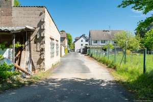 Wohnen, Arbeiten, Vermieten – vielseitiges Anwesen mit Hallen & 4 Garagen – Die vollständige Adresse der Immobilie erhältst du vom Anbieter., 50374 Erftstadt – Vorschaubild 75