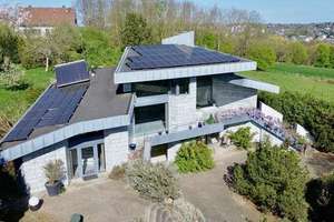 Architektonisches Unikat in Toplage mit Naturpanorama Ausblick