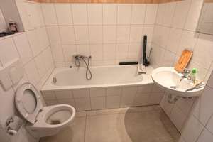 Charmante 3-Zimmer-Wohnung mit 2 Bädern und 2 Balkonen im 3.OG in Dresden-Gruna – Heynahtsstraße 3, 1309 Gruna, Dresden – Vorschaubild 13