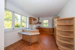 Modernes Architektenhaus mit luxuriösem Flair, großzügiger Raumgestaltung und gehobenem Wohnkomfort – Die vollständige Adresse der Immobilie erhältst du vom Anbieter., 53117 Auerberg, Bonn – Vorschaubild 16