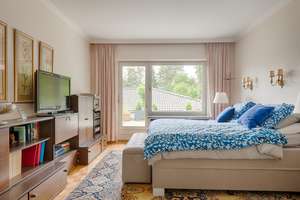 Repräsentatives Refugium mit Einliegerwohnung, Indoor-Pool und parkähnlichem Grundstück – Die vollständige Adresse der Immobilie erhältst du vom Anbieter., 21227 Bendestorf – Vorschaubild 38