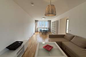 Charmantes, helles Refugium mit sonnigem Balkon