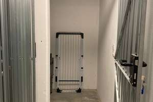 möblierte 1-Zimmer-Erdgeschoss- Wohnung mit Terrasse und Garten  – Höchstetter Str. 18a, 86154 Links der Wertach-Süd, Augsburg – Vorschaubild 13