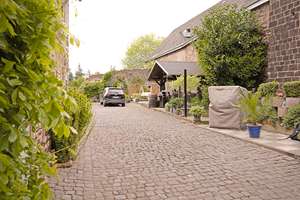 Historisches Baueranwesen mit neuer PV-Anlage und herrlicher Gartenlandschaft – Die vollständige Adresse der Immobilie erhältst du vom Anbieter., 56753 Naunheim – Vorschaubild 2