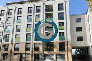HOCHWERTIGE EINBAUKÜCHE, PARKETTBODEN & FUSSBODENHEIZUNG  - 2 BALKONE - AUFZUG & TG-STELLPLATZ – Ruschestr. 6 ll, 10367 Lichtenberg (Ortsteil), Berlin – Vorschaubild 1