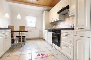 Altbau-Charme mit Gartenanteil – Großzügige 4-Zimmer DG-Wohnung in ruhiger Lage von Wolfenbüttel – Die vollständige Adresse der Immobilie erhältst du vom Anbieter., 38302 Wolfenbüttel – Vorschaubild 9