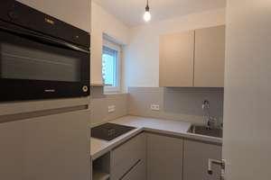 Schicke 2-Zimmer-Wohnung mit Balkon in guter Lage – Akazienallee 53-55, 14050 Westend, Berlin – Vorschaubild 7