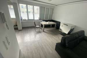 Haus zentral in Neu-Ulm (WG-Möglich oder Mitarbeiterunterkunft) – Die vollständige Adresse der Immobilie erhältst du vom Anbieter., 89231 Neu-Ulm – Vorschaubild 3
