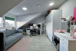 Gepflegte 3-Zimmer-DG-Wohnung in Darmstadt mit Dachspeicher – ideal für Anleger & Eigennutzer – Die vollständige Adresse der Immobilie erhältst du vom Anbieter., 64295 Darmstadt-West, Darmstadt – Vorschaubild 5