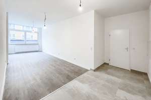 5 Zimmer – frisch renoviert – zentrale Lage – Hauptstraße 215, 44649 Wanne, Herne – Vorschaubild 2