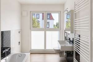 Neubau-Erstbezug mit Effizienzklasse A+ ! Flexibler Grundriss, 2 Zimmer, Balkon und Stellplatz – Die vollständige Adresse der Immobilie erhältst du vom Anbieter., 1169 Gorbitz-Süd, Dresden – Vorschaubild 7