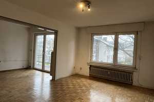 Bezugsfrei !!
Großes 3-Familienhaus (240 m²/9 Zimmer) mit Sonnengarten und Sonnenbalkon in TOP-Lage – Bonn – Vorschaubild 17