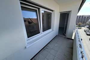3-Zimmer-Wohnung mit Balkon, Kaminanschluss, Laubengang & Garage + Stellplatz – sofort bezugsfrei – Schweinauerstr 67, 90439 St. Leonhard, Nürnberg – Vorschaubild 17