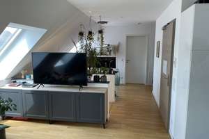 Exklusive 2,5-Zimmer-Maisonette-Wohnung mit Einbauküche & Tiefgaragenstellplatz im Zentrum ER – Nürnberger Str. 62, 91052 Rathausplatz, Erlangen – Vorschaubild 4
