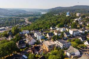  Neubauwohnung über zwei Etagen mit eigenem Garten, zwei Stellplätzen, Aufzug – Die vollständige Adresse der Immobilie erhältst du vom Anbieter., 56075 Karthäuserhofgelände, Koblenz – Vorschaubild 6