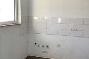 Großzügige,renovierte 2-Zimmer-Wohnung mit Balkon in Frohnhausen! – Frohnhauser Str. 369, 45144 Frohnhausen, Essen – Vorschaubild 7