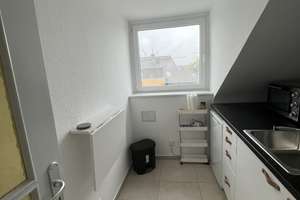 SCH 32 - Einziehen und Wohlfühlen - charmante DG-Wohnung in zentraler Lage – Schloßstraße 32, 40477 Pempelfort, Düsseldorf – Vorschaubild 6