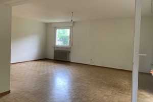 73207 Plochingen: Großes Reihenendhaus + ein herrlicher Garten. Garage. Frei. Modernisierungsbedarf. – Esslingen (Kreis) – Vorschaubild 9