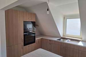 2-Zimmer-Dachwohnung, Erstbezug nach Renovierung in 90402 Nürnberg, Färberstraße – Färberstraße xx, 90402 Altstadt, St. Lorenz, Nürnberg – Vorschaubild 10