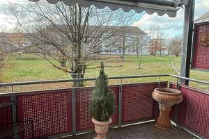 Helle 4-Zimmer Erdgeschosswohnung teilmöbliert mit Gartennutzung in Karlsruhe Nordstadt