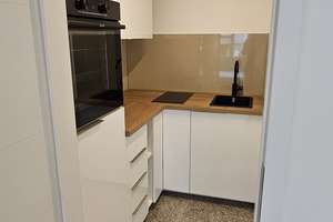Erstbezug nach Sanierung: schöne 1-Zimmer-EG-Wohnung mit EBK und Balkon in München – Lerchenauer Straße 4, 80809 Am Luitpoldpark, München – Vorschaubild 1