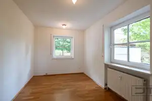 Architektenvilla mit Blick ins Grün & Einliegerwohnung in Seulbitz, Nähe Lohengrin Therme! – Bayreuth – Vorschaubild 19