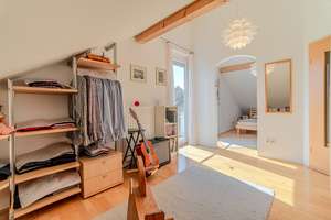 Großzügige 4,5-Zimmer-Maisonettewohnung in ruhiger Bestlage von Grafing – Die vollständige Adresse der Immobilie erhältst du vom Anbieter., 85567 Grafing bei München – Vorschaubild 15