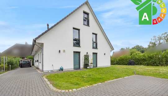 Bild von Neuwertige Doppelhaushälfte in guter Lage von Hamburg-Niendorf