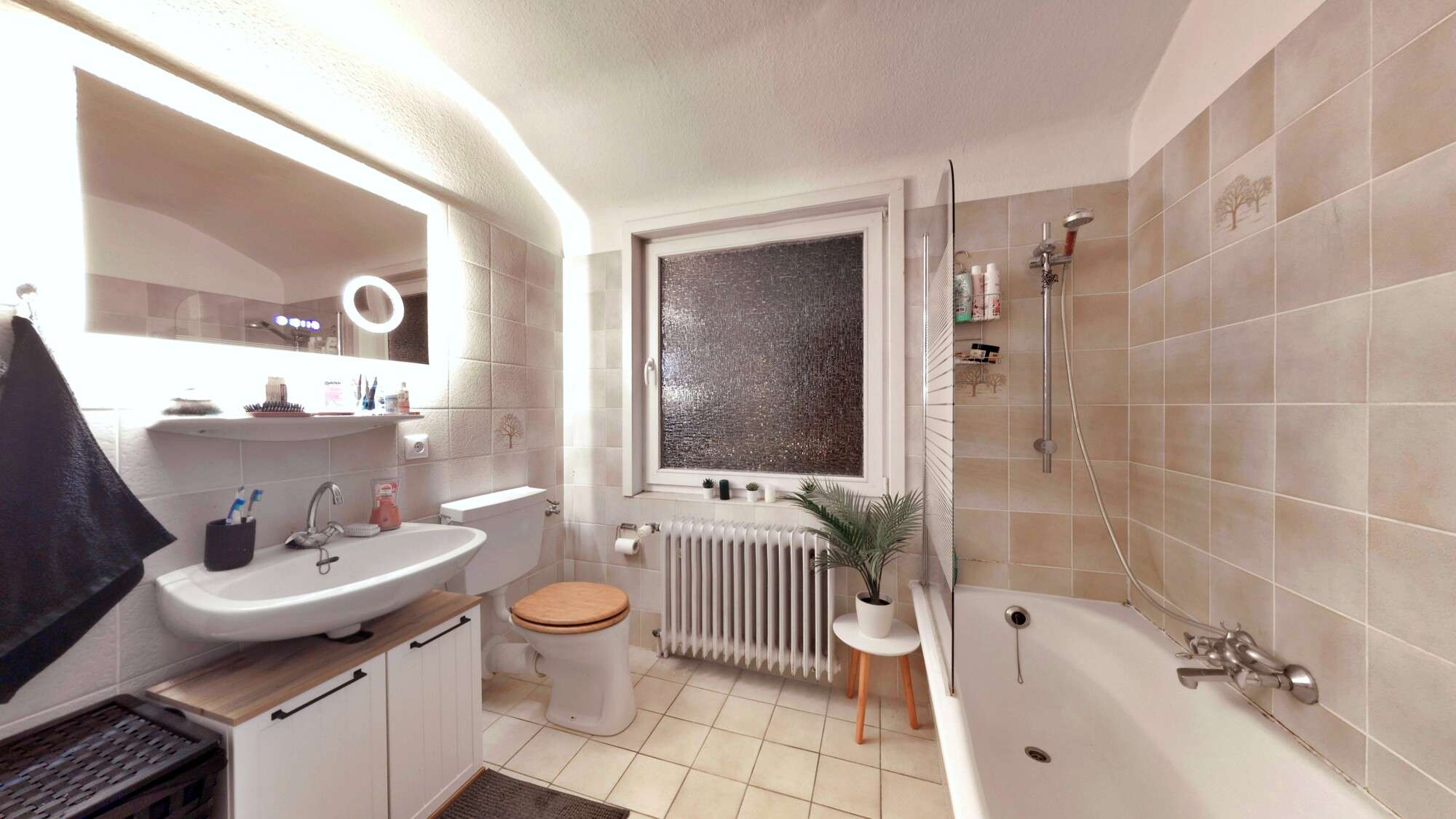 Immobilie in Varel - Zentral und trotzdem ruhig wohnen in Varel - 3-Zimmer Eigentumswohnung mit Balkon - Bild 4