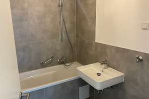 Große 2-Zimmer-Wohnung + Balkon, offener Kochbereich, Wannenbad, Aufzug – Gropiusweg 17, 44801 Querenburg, Bochum – Vorschaubild 5