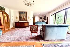 Außergewöhnliches Einfamilienhaus mit Einliegerwohnung, Wellnessbereich und traumhaftem Garten – Die vollständige Adresse der Immobilie erhältst du vom Anbieter., 81249 Lochhausen, München – Vorschaubild 8