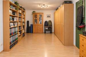 Eigenes Haus statt 3-Zimmer-Wohnung - Garten, Stellplatz, ausgebauter Keller, kein Hausgeld (privat) – 85521 Ottobrunn – Vorschaubild 16