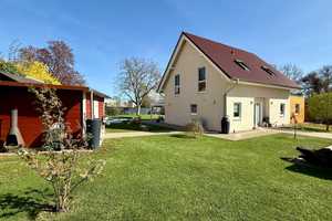 Familienfreundliches Einfamilienhaus mit großzügigem Garten in der Nähe von Magdeburg – Salzlandkreis – Vorschaubild 3